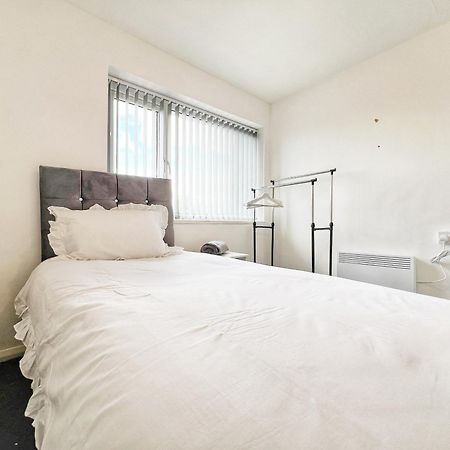 Rusholme Apartment - Sleeps 4 Manchester Zewnętrze zdjęcie