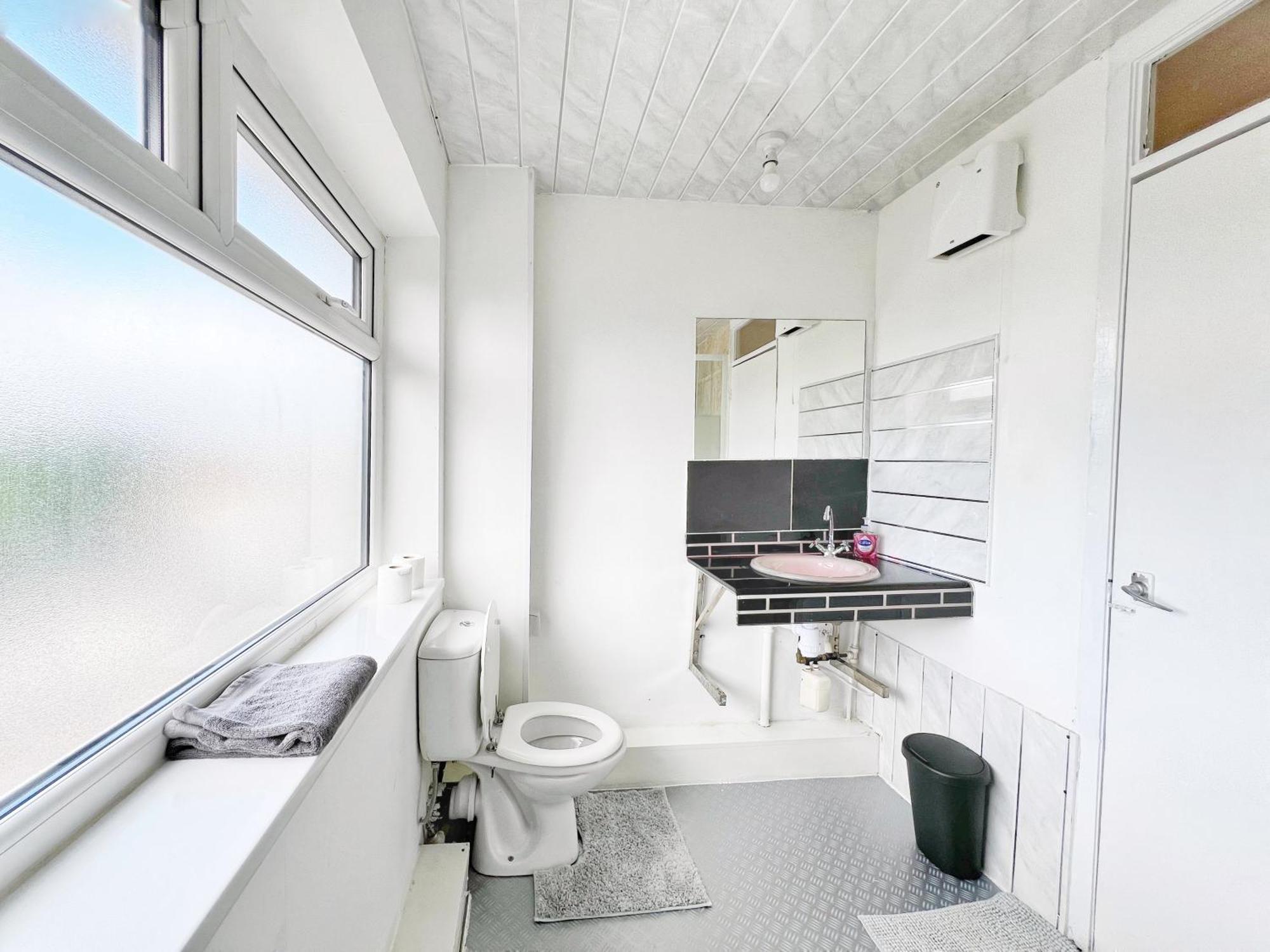 Rusholme Apartment - Sleeps 4 Manchester Zewnętrze zdjęcie